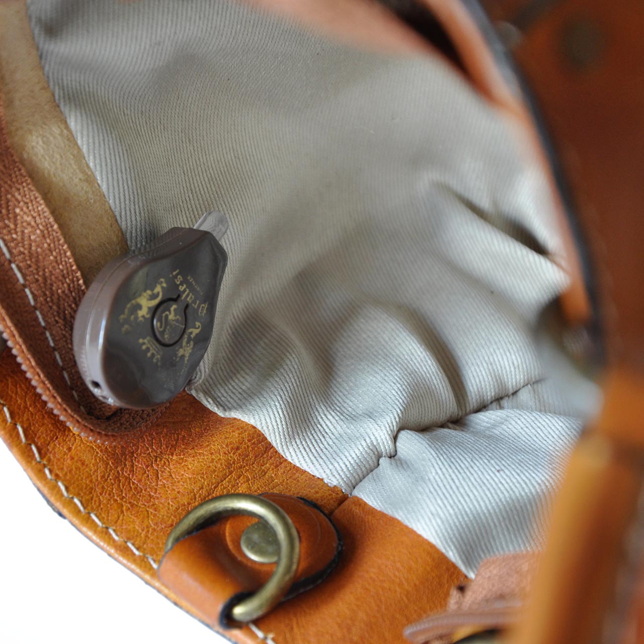 Pratesi Bagnone Lady Bag in genuine Italian vegetable-dyed leather - Black